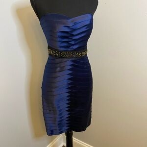 Elegant Blue Strapless Dress